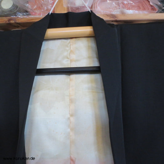 gestickte Mandarinenten, Durchbruchmuster Haori