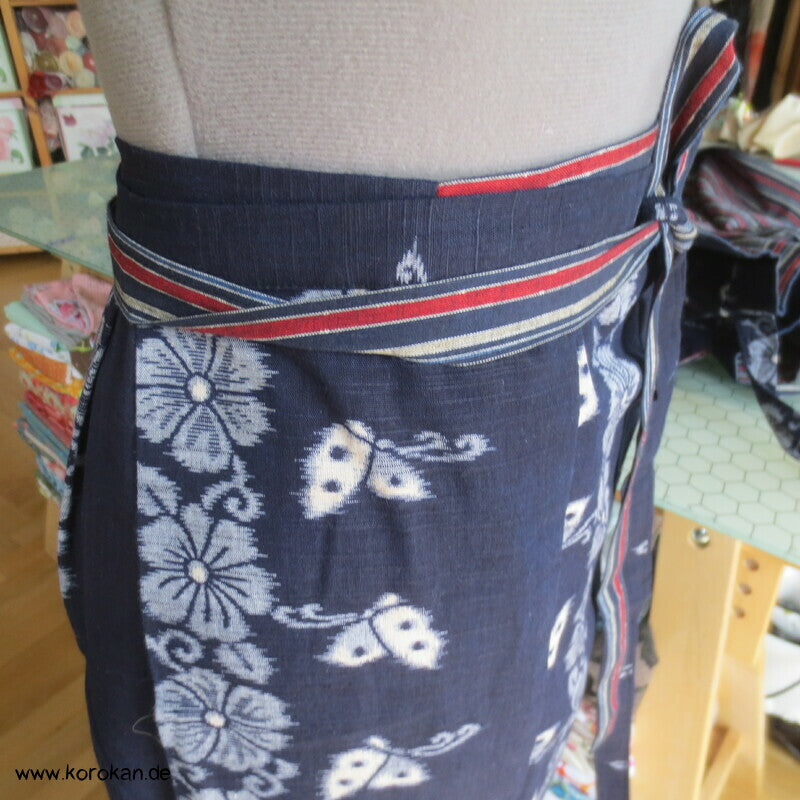 Baumwoll Kasuri zweiteiliger Kimono, Dochugi + Wickelrock