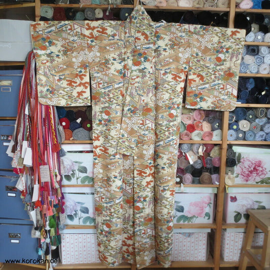 japanische Haus- und Gartenanlage Komon Kimono