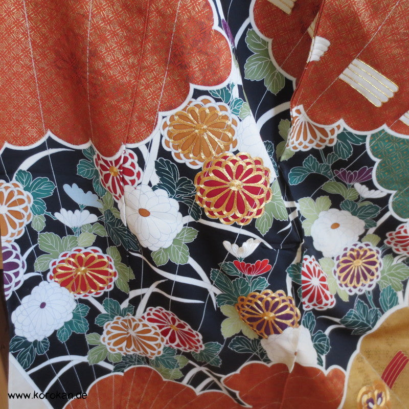 Segaiha riesig Furisode Kimono, Seide, mit Gold bestickt Karieba