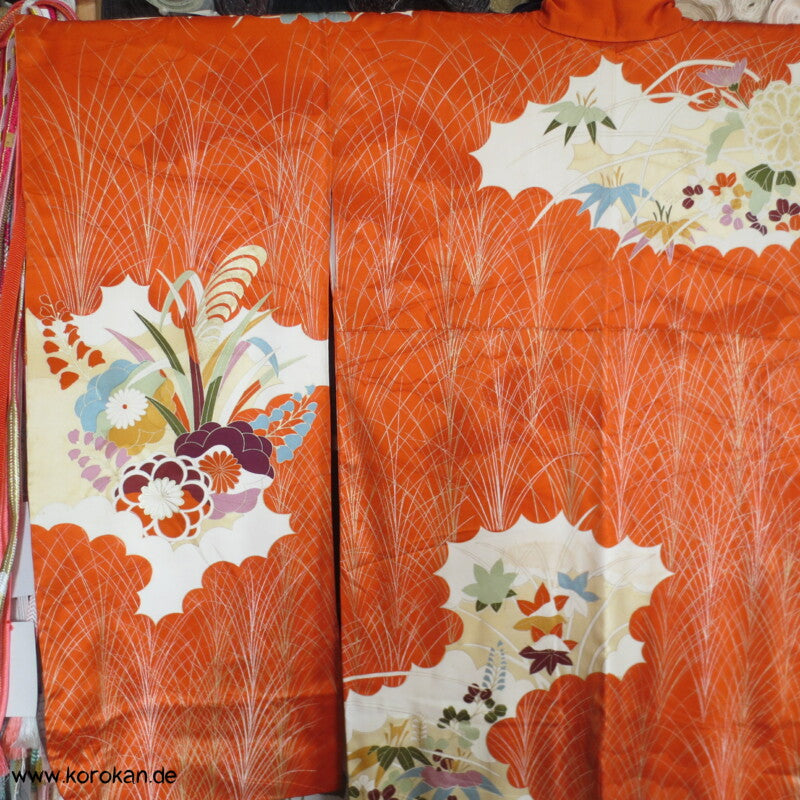 Gräser, Bambus, Chrysanthemen Seidendamast Furisode Kimono