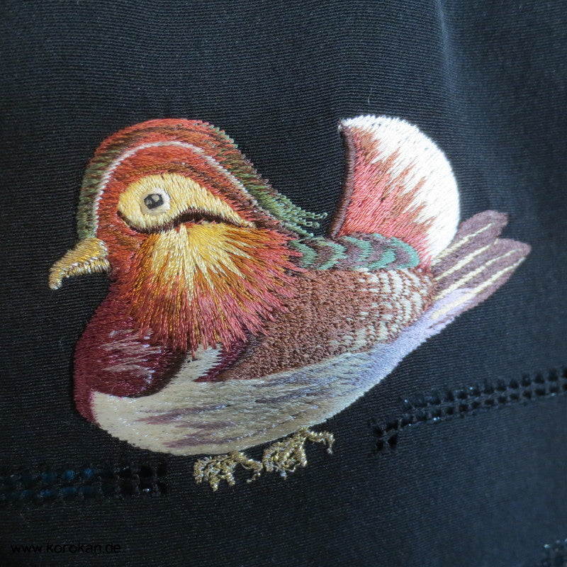 gestickte Mandarinenten, Durchbruchmuster Haori