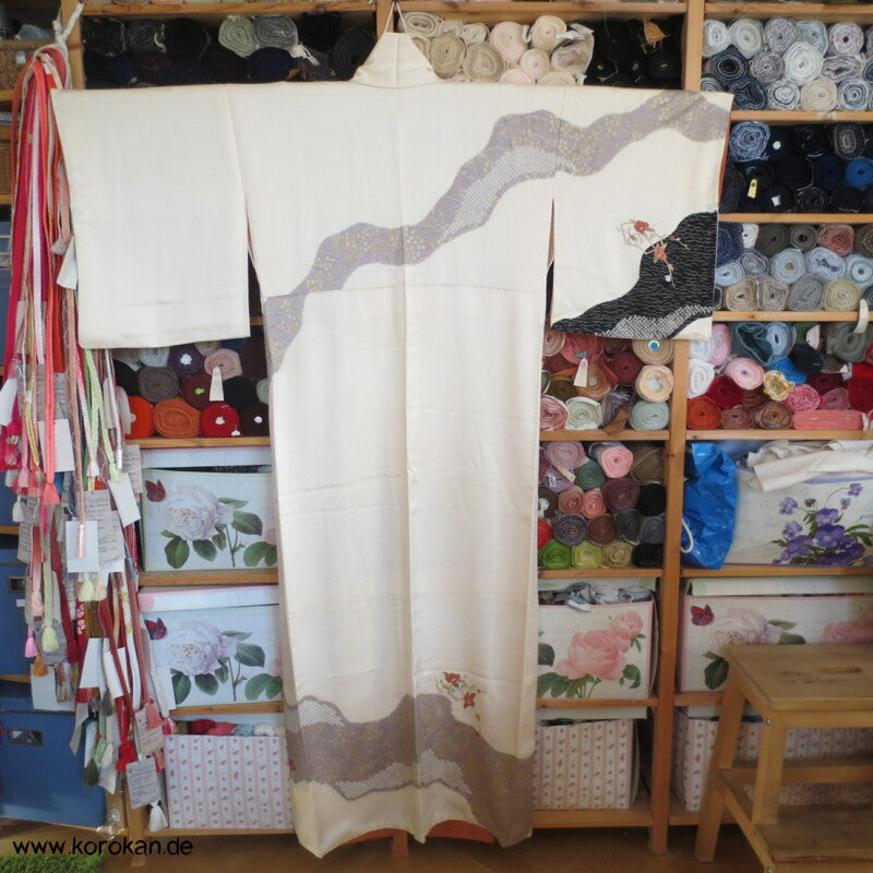 Homongi Milchstraße, teilbestickter Sayagata Seidendamast Kimono