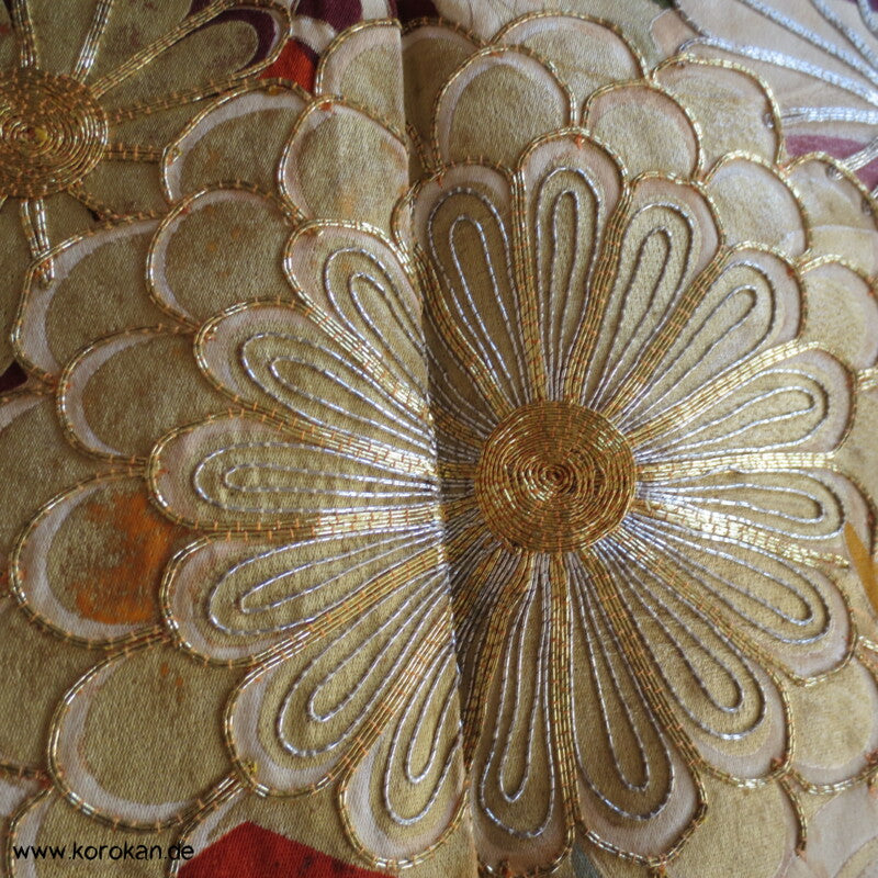 Gräser, Bambus, Chrysanthemen Seidendamast Furisode Kimono