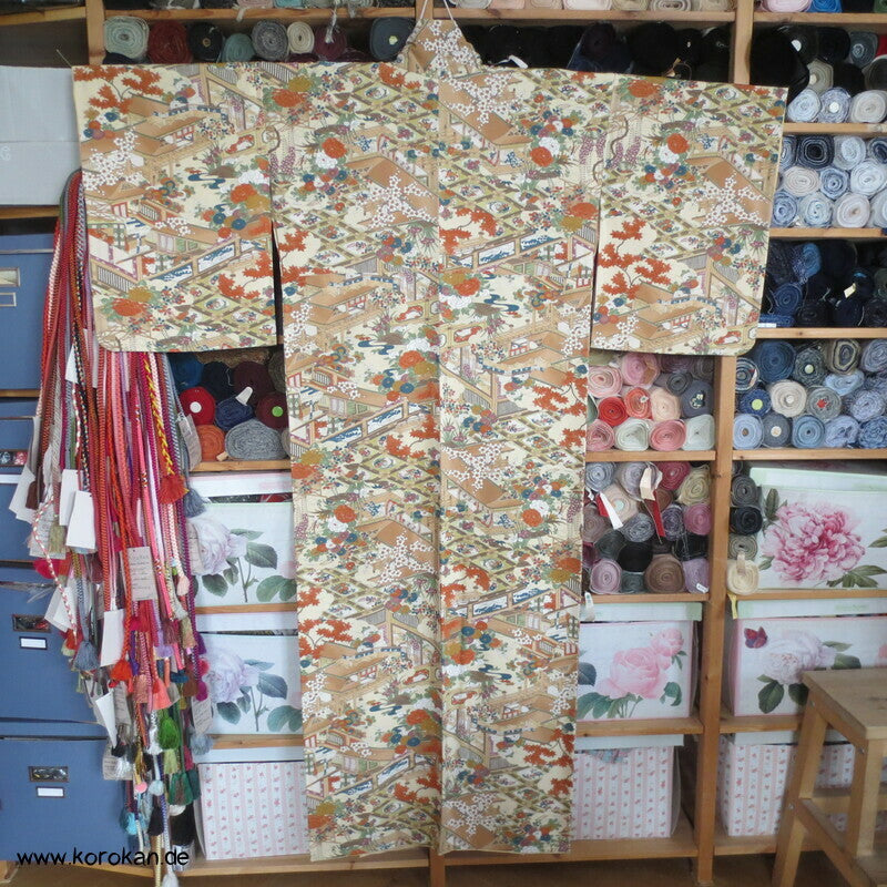 japanische Haus- und Gartenanlage Komon Kimono
