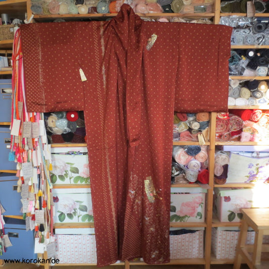 Shibori, Golddruck und Stickerei Homongi Karieba