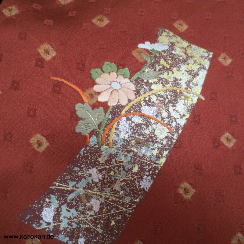 Shibori, Golddruck und Stickerei Homongi Karieba