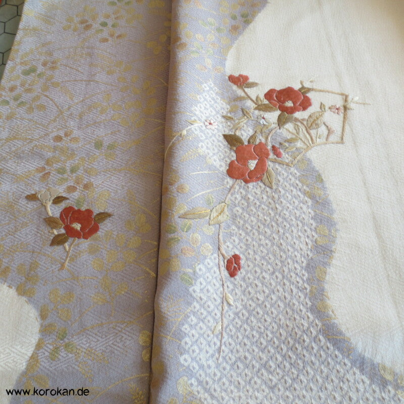 Homongi Milchstraße, teilbestickter Sayagata Seidendamast Kimono