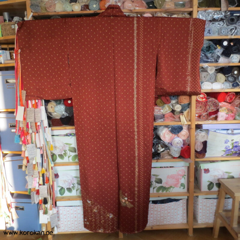 Shibori, Golddruck und Stickerei Homongi Karieba