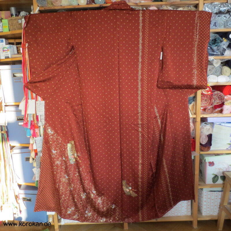 Shibori, Golddruck und Stickerei Homongi Karieba