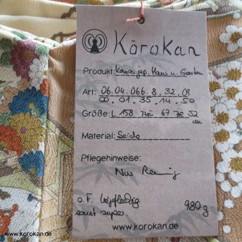 japanische Haus- und Gartenanlage Komon Kimono