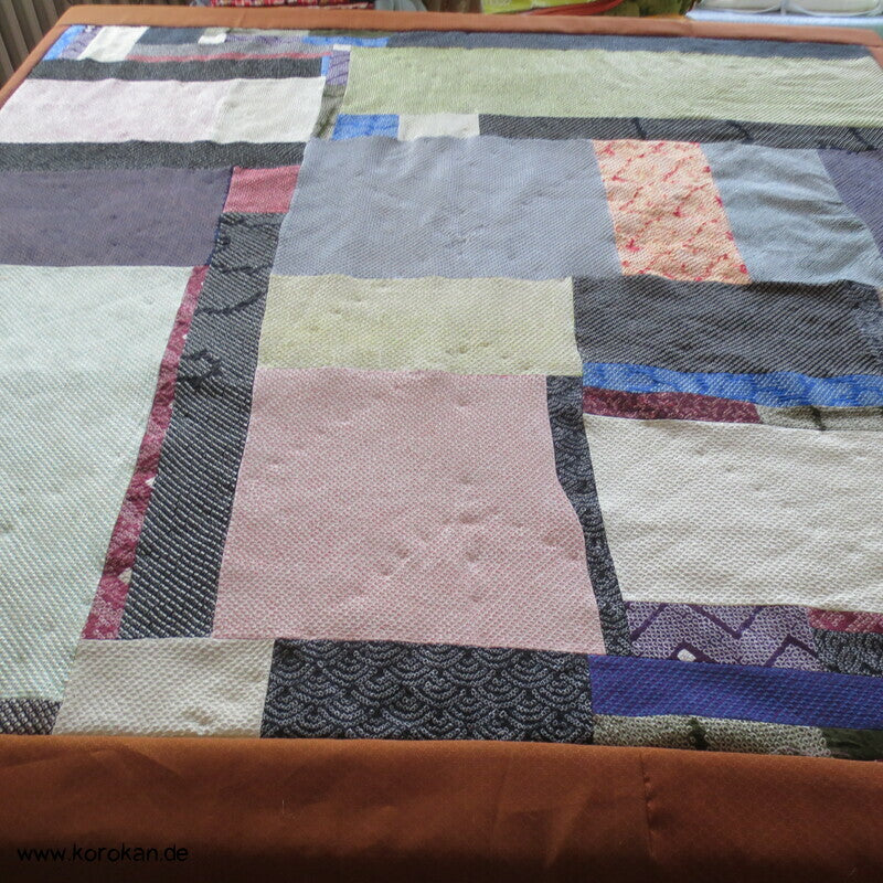 Kakebuton Bettüberwurf bunte Shibori Reste Upcycling