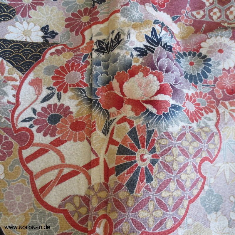 Tomesode Kranich Seiden Kimono Karieba