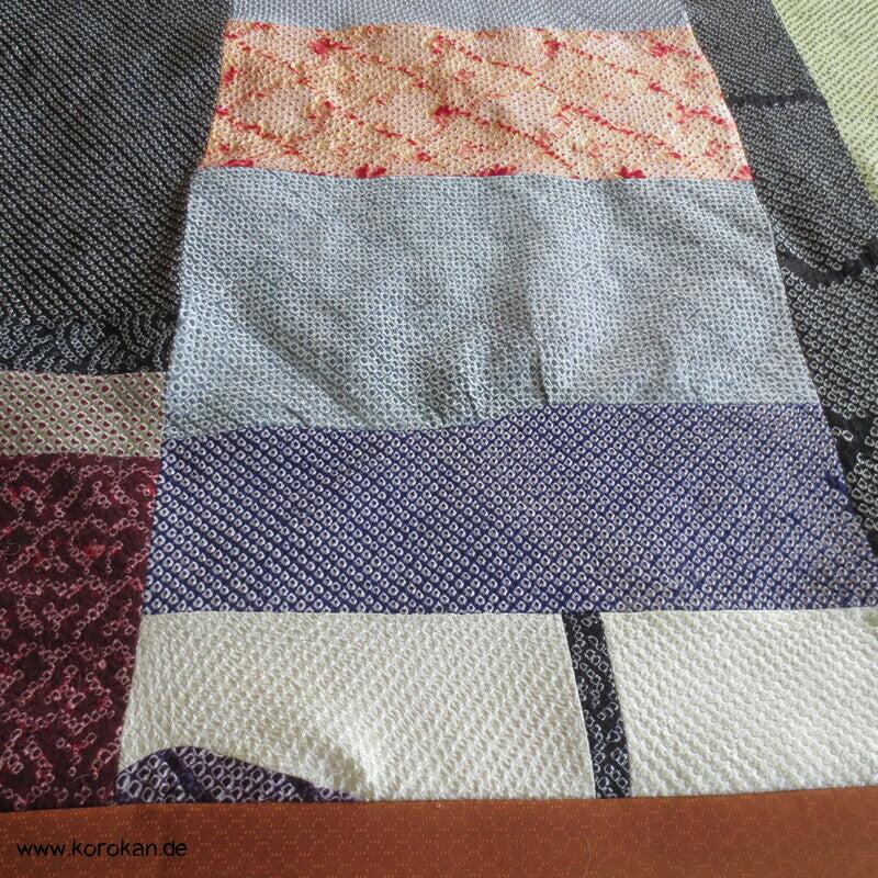Kakebuton Bettüberwurf bunte Shibori Reste Upcycling
