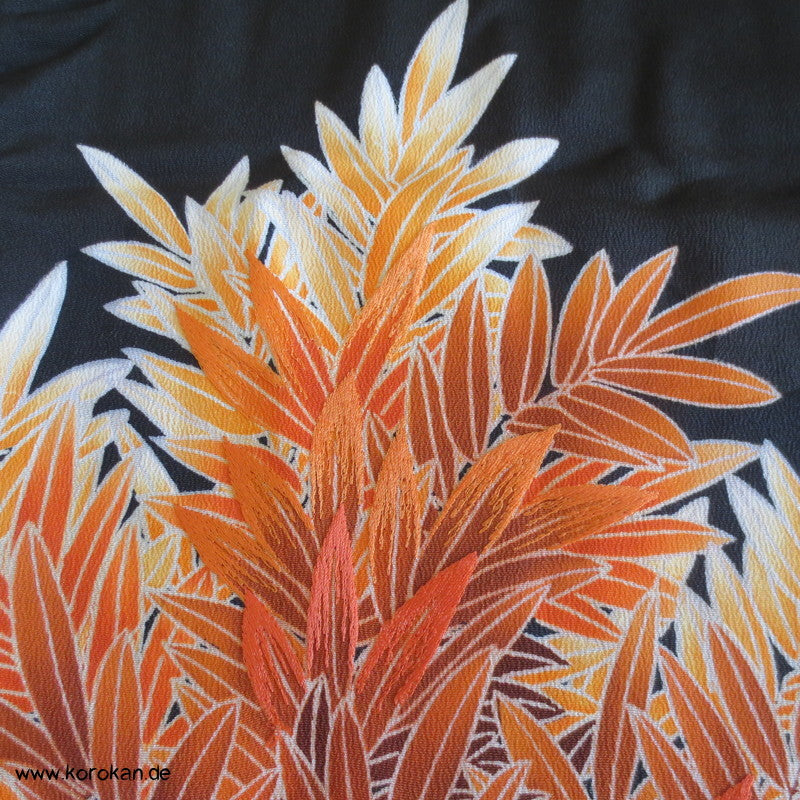 Tomesode orangene Gräser, Teilstickerei Seiden Kimono Karieba