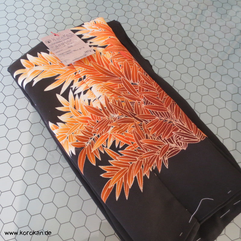 Tomesode orangene Gräser, Teilstickerei Seiden Kimono Karieba