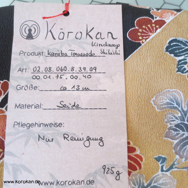 Tomesode Shikishi in Kirschzweigen Seiden Kimono Karieba