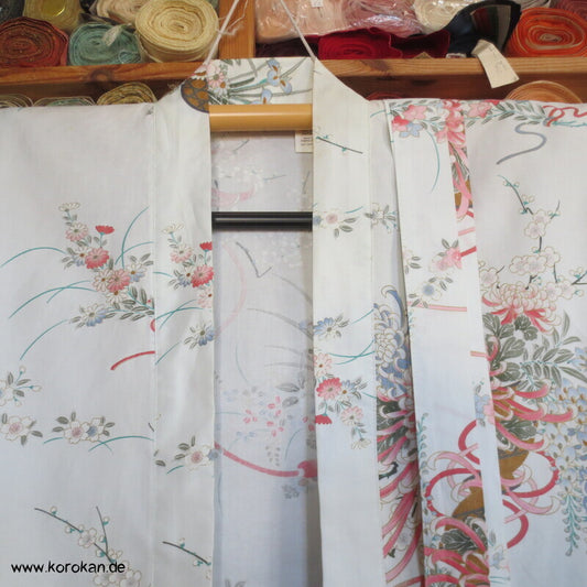Blumenstrauß Chrysanthemen Nemaki - japanischer Baumwoll Schlaf Kimono