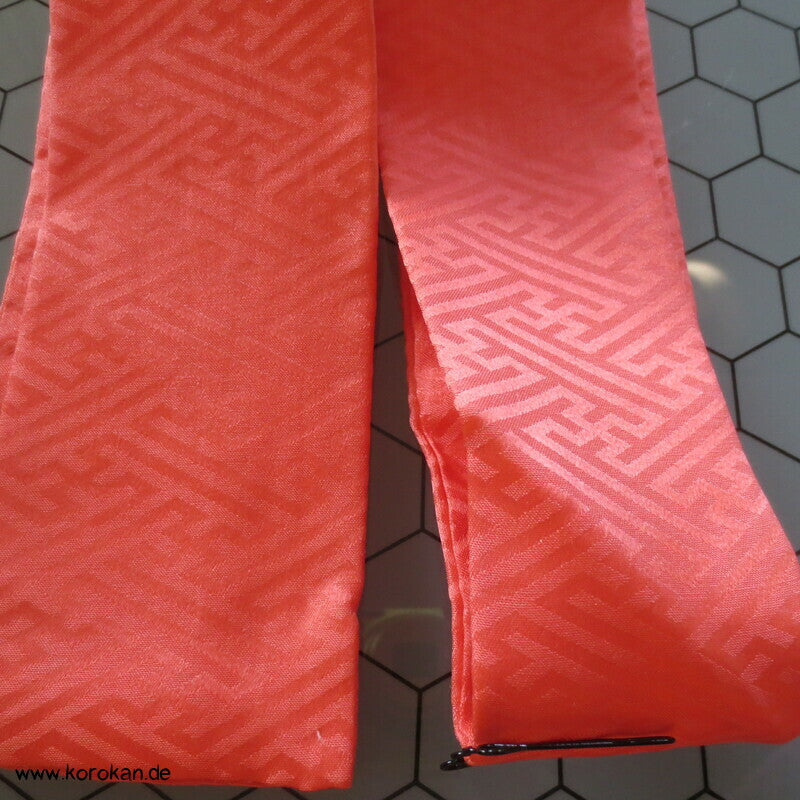 Kasane Eri Kimono Kragen gepolstert, Sayagata Damast Seide