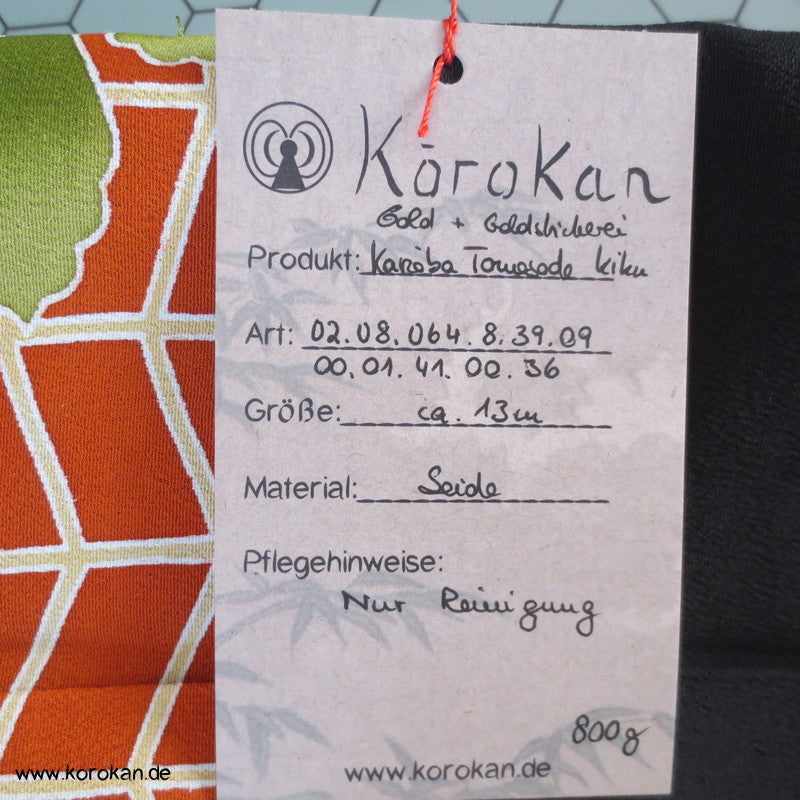 Tomesode Chrysanthemen, Golddruck/ -stickerei Seiden Kimono Karieba