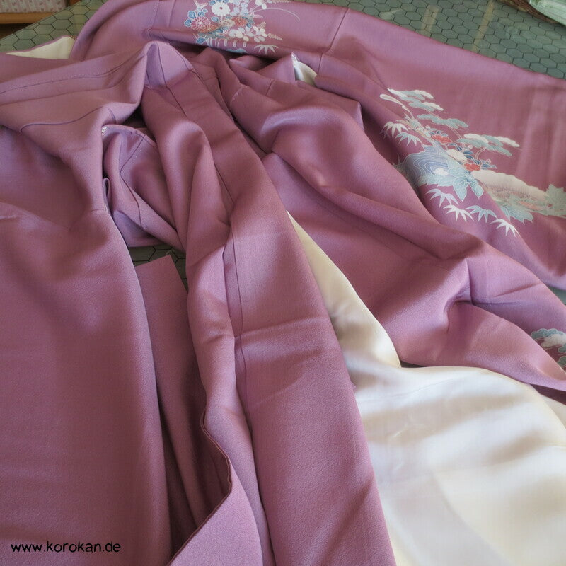 Tsukesage Kimono lilamauve Seidencrepe Gartenlandschaft