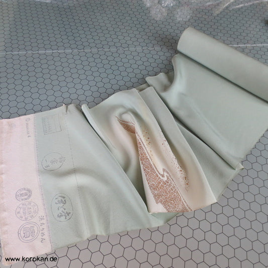 Bambusgitter, Teilstickerei mit Golddruck, Wellen Tanmono