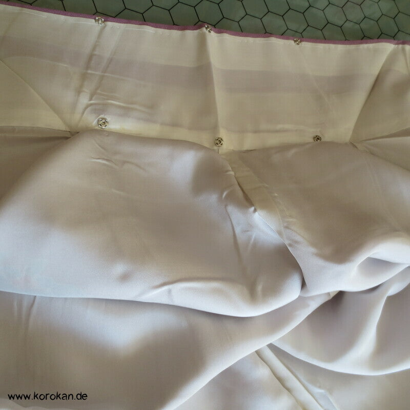 Tsukesage Kimono lilamauve Seidencrepe Gartenlandschaft