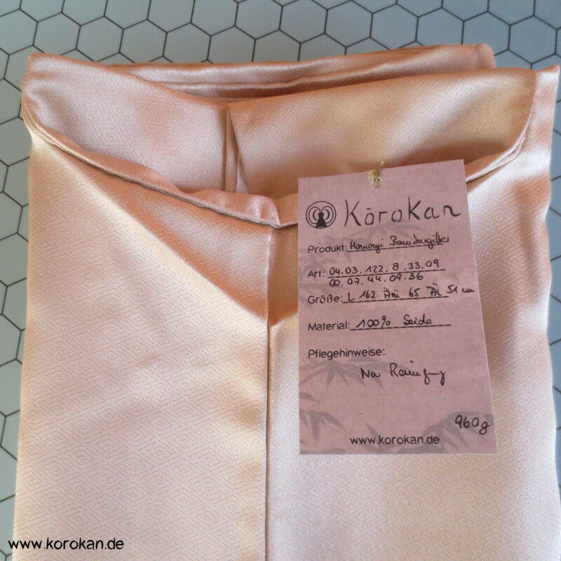 Homongi Kimono gold beige Seidendamast mit Bambusgitter und Blätter