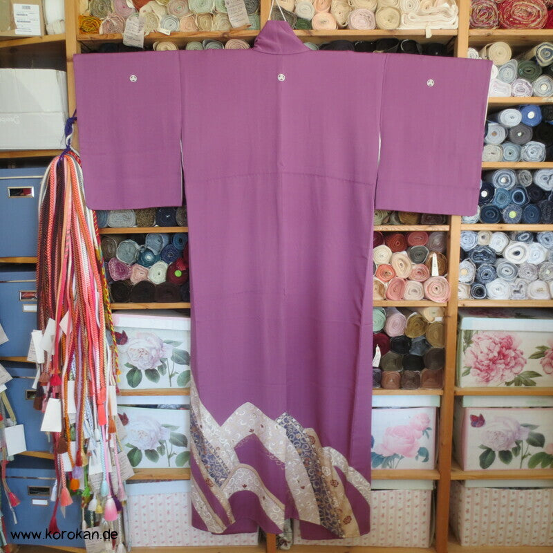 Irotomesode Noshi Tanzashi, 3 Mon