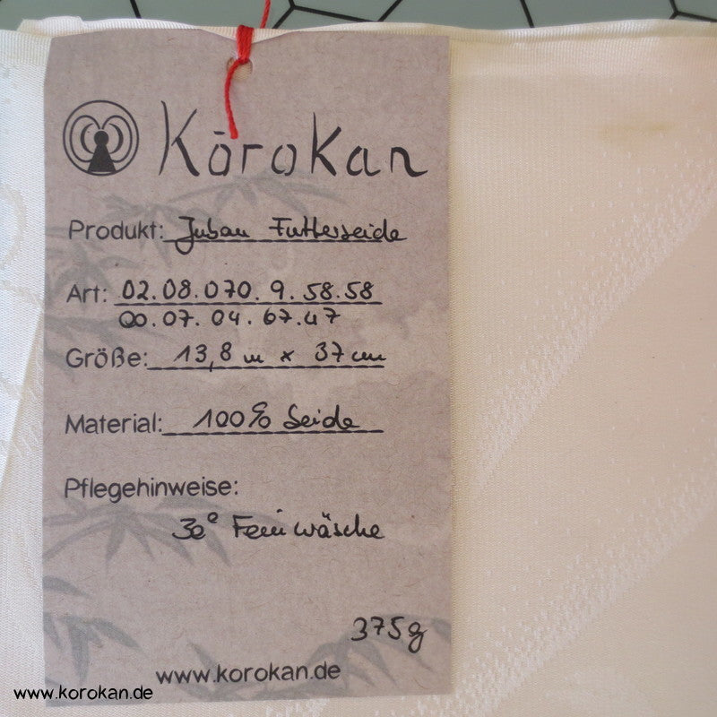 Blumen Juban Futterseide