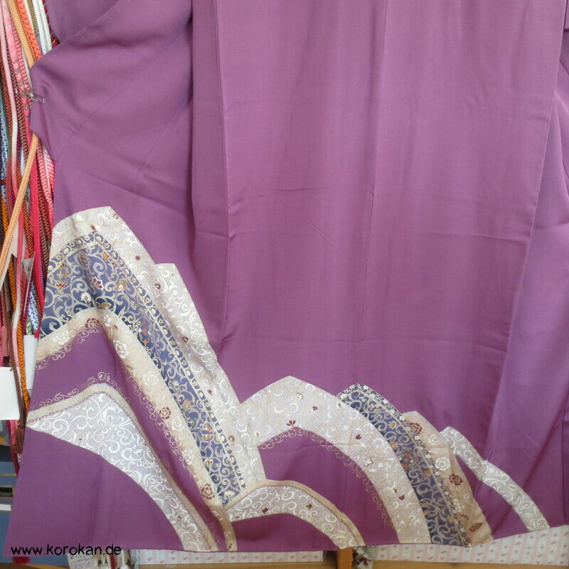 Irotomesode Noshi Tanzashi, 3 Mon