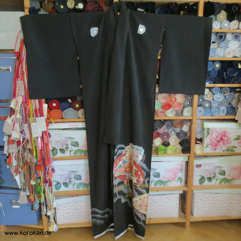 Tomesode, Fächermuster, Vögel Seiden Karieba Kimono