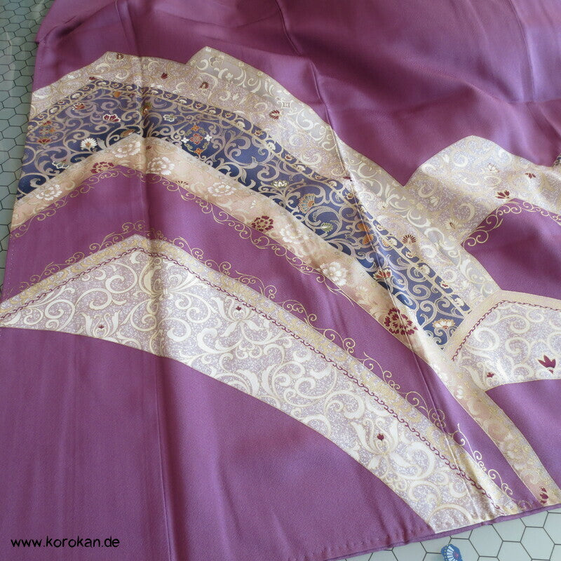 Irotomesode Noshi Tanzashi, 3 Mon