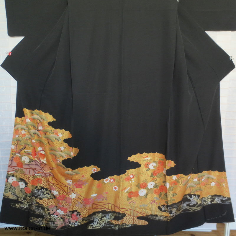 Mandarinentenpaar hinterm Zaun Tomesode Kimono