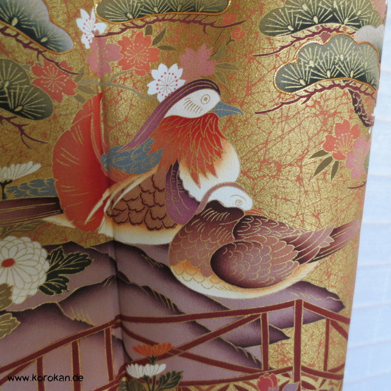 Mandarinentenpaar hinterm Zaun Tomesode Kimono