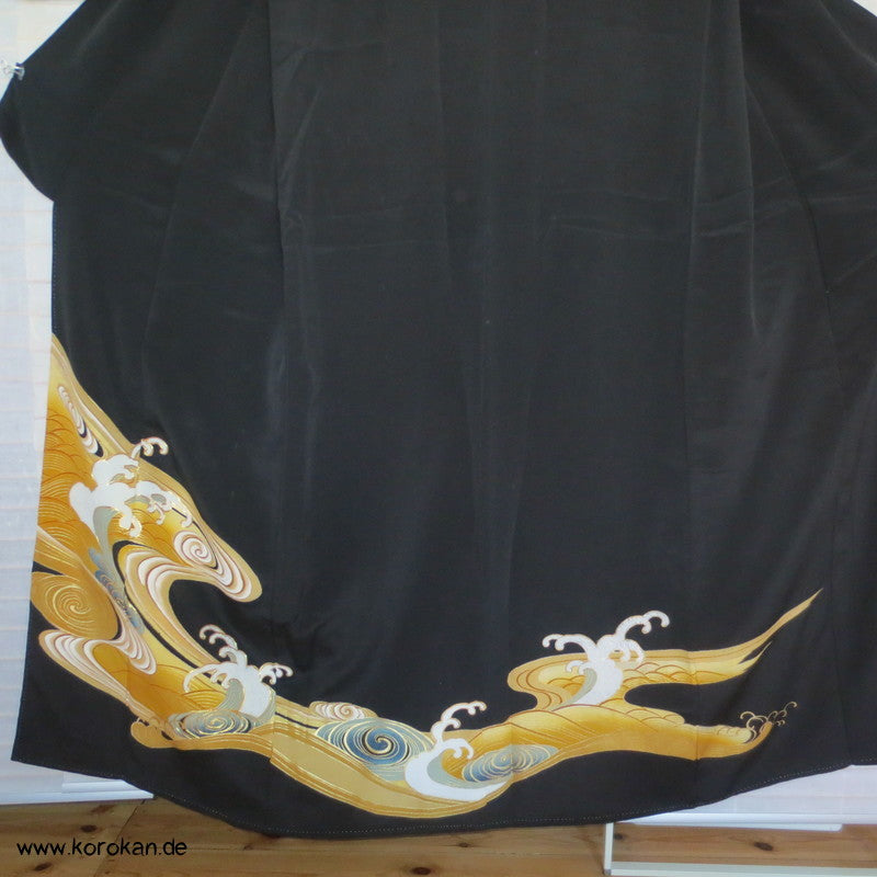 goldgestickter Tsunami Tomesode Seiden Kimono