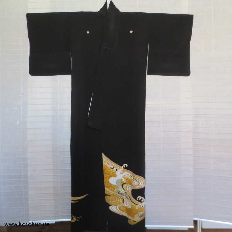 goldgestickter Tsunami Tomesode Seiden Kimono