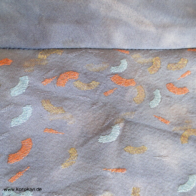 Jeans aus Kimono Seide mit eingewebten Fächern, gebatikt, Gr. 38