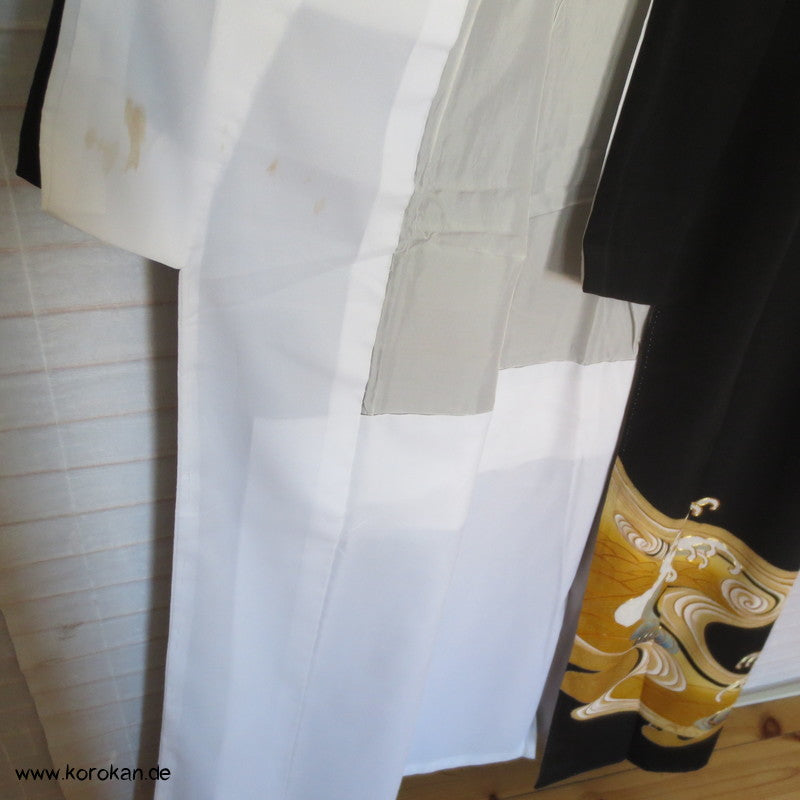 goldgestickter Tsunami Tomesode Seiden Kimono