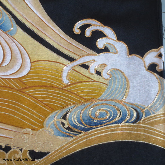 goldgestickter Tsunami Tomesode Seiden Kimono