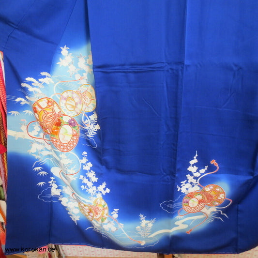 Tsukesage Kimono kobaltblauer Seidencrepe mit Handtrommeln, teilbestickt