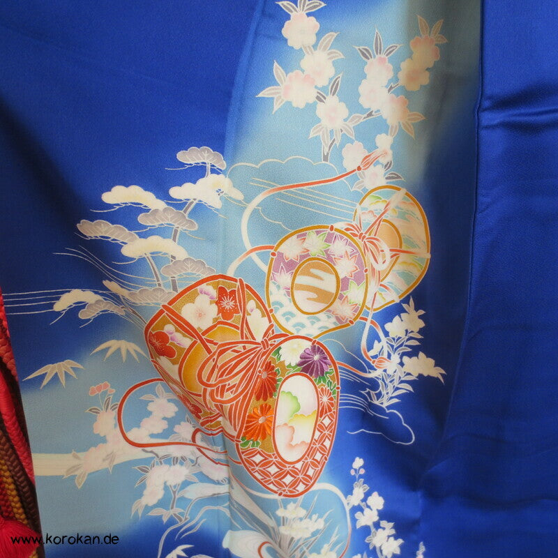 Tsukesage Kimono Seide kobaltblau mit Handtrommeln, teilbestickt