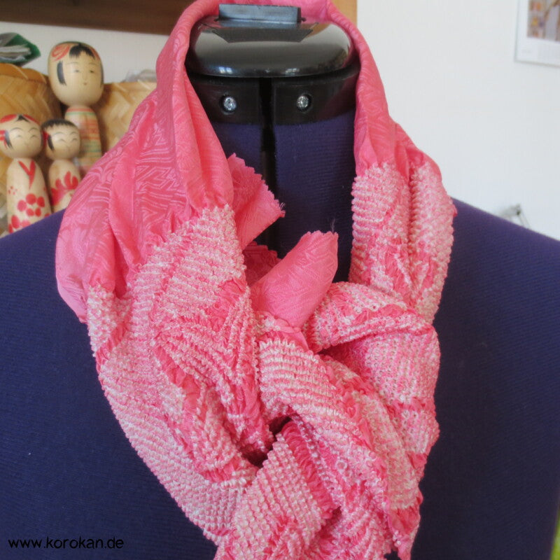Shibori Sternblumenmuster Seidendamast Obiage, rosa
