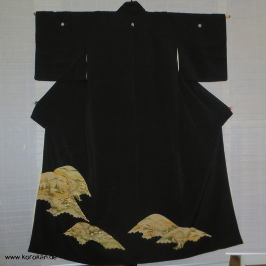 Hügel Landschaft teilbestickter Tomesode Seiden Kimono