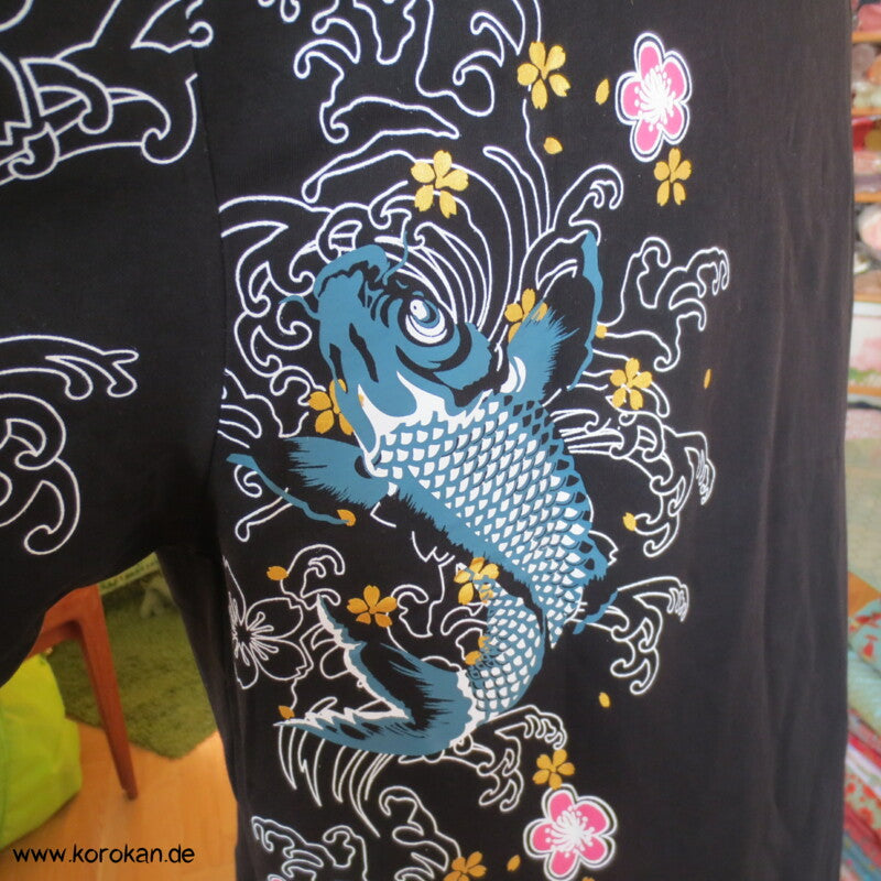 T Shirt mit Rückenmotiv Koi und vorderem Stickerei Koi