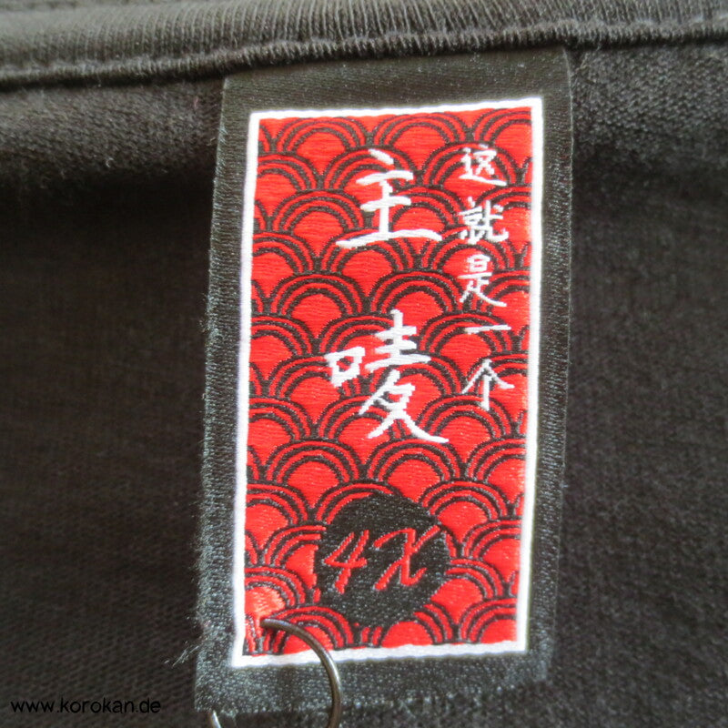 T Shirt mit Rückenmotiv Koi und vorderem Stickerei Koi