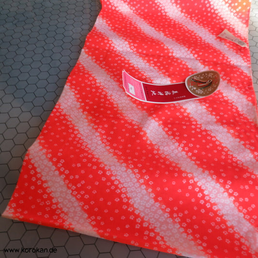 Juban Kimono Wollmusselin Millefleur in diagonalen Streifen