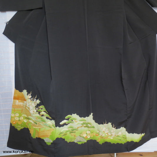 Haus und Garten mit Goldstickerei Tomesode Seiden Kimono