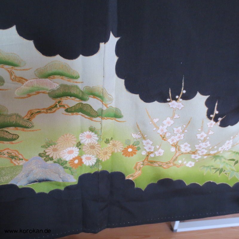 Haus und Garten mit Goldstickerei Tomesode Seiden Kimono