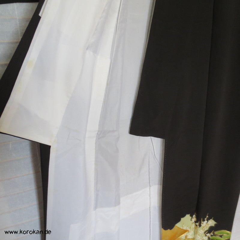Haus und Garten mit Goldstickerei Tomesode Seiden Kimono